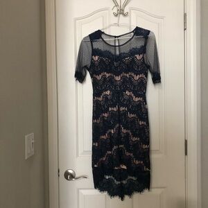 Soiéblu Elegant Navy Lace Dress